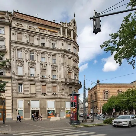 Διαμέρισμα Ultra - Balcony - New *