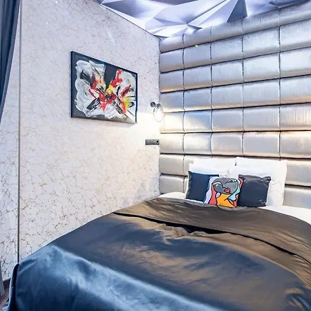 Ultra - Balcony - New Apartamento *
